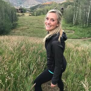 Meet your Posher, Whitney